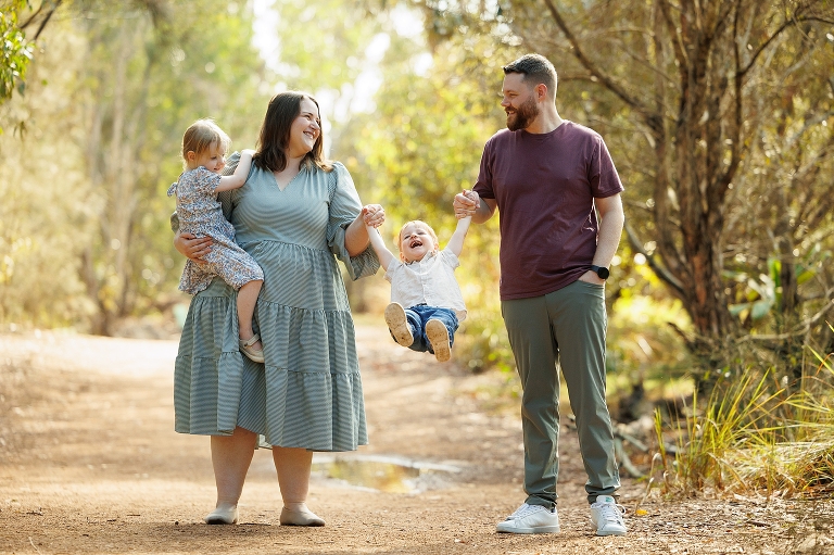 Family portrait session at Oxley Creek common